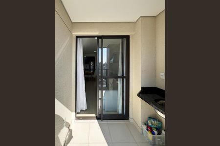 Apartamento para alugar com 54m², 2 quartos e 1 vaga Apartamento para alugar com 54m², 2 quartos e 1 vagaSacada