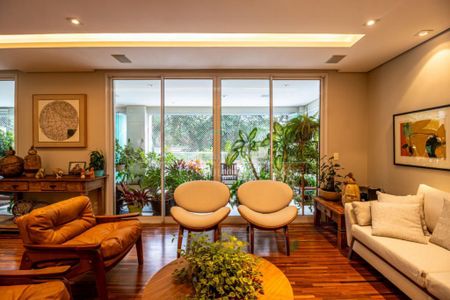 Apartamento à venda com 274m², 3 quartos e 4 vagas