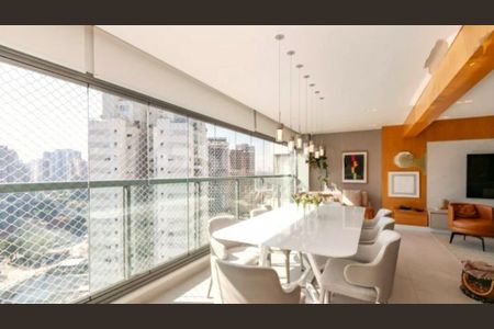 Apartamento à venda com 181m², 3 quartos e 3 vagas