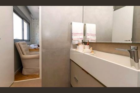 Apartamento à venda com 181m², 3 quartos e 3 vagas