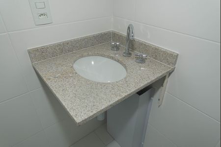 Studio à venda com 27m², 1 quarto e sem vaga Studio à venda com 27m², 1 quarto e sem vagaBanheiro
