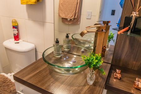 Apartamento à venda com 72m², 3 quartos e 1 vaga Apartamento à venda com 72m², 3 quartos e 1 vagaBanheiro Social