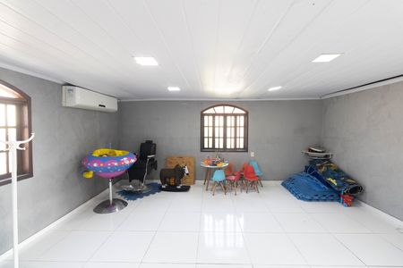 Quarto de Serviço de casa à venda com 3 quartos, 160m² em Campo Grande, Rio de Janeiro
