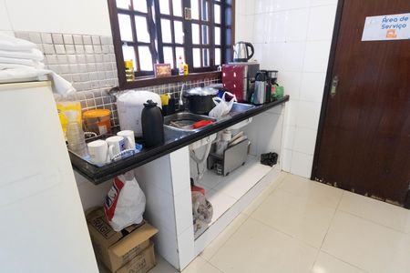 Casa à venda com 160m², 3 quartos e 4 vagasCozinha e Área de Serviço