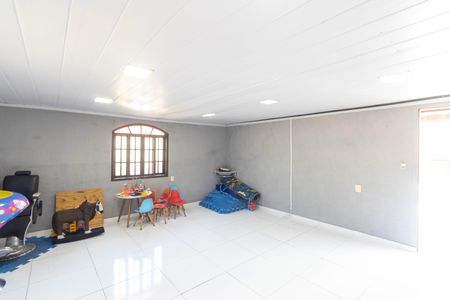 Casa à venda com 160m², 3 quartos e 4 vagasQuarto de Serviço