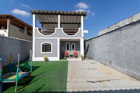 Casa à venda com 160m², 3 quartos e 4 vagasÁrea externa