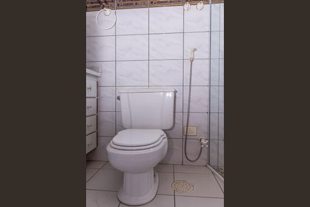Apartamento para alugar com 107m², 3 quartos e 1 vaga Apartamento para alugar com 107m², 3 quartos e 1 vagaBanheiro Suite