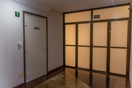 Apartamento para alugar com 107m², 3 quartos e 1 vaga Apartamento para alugar com 107m², 3 quartos e 1 vagaÁrea comum-Entrada Salão de festas