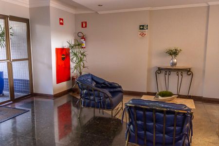 Apartamento para alugar com 107m², 3 quartos e 1 vaga Apartamento para alugar com 107m², 3 quartos e 1 vagaÁrea comum-Hall de entrada bloco