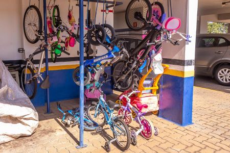 Apartamento para alugar com 107m², 3 quartos e 1 vaga Apartamento para alugar com 107m², 3 quartos e 1 vagaÁrea comum-Bicicletaria