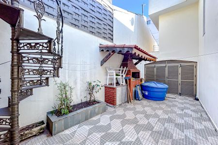 Casa para alugar com 142m², 3 quartos e 2 vagasÁrea externa