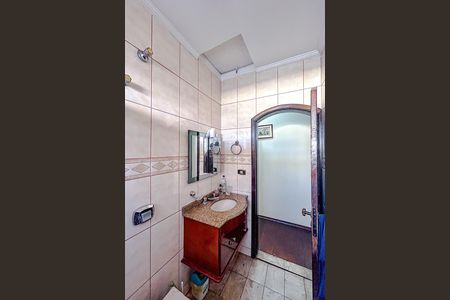 Casa para alugar com 142m², 3 quartos e 2 vagasBanheiro
