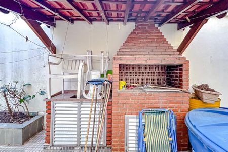 Casa para alugar com 142m², 3 quartos e 2 vagasÁrea externa