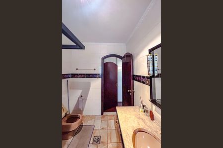 Casa para alugar com 142m², 3 quartos e 2 vagasBanheiro da Suíte