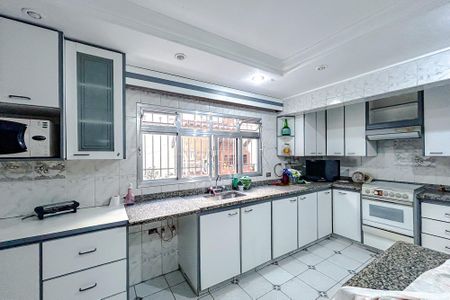 Casa para alugar com 142m², 3 quartos e 2 vagasCozinha