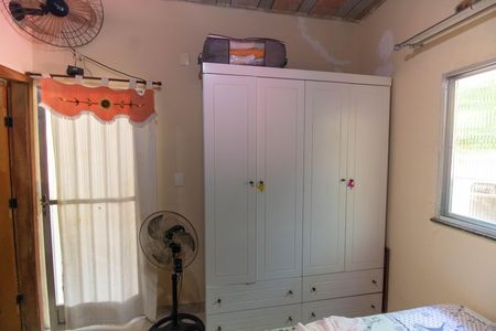 Quarto  de casa à venda com 1 quarto, 120m² em Itaipu, Niterói