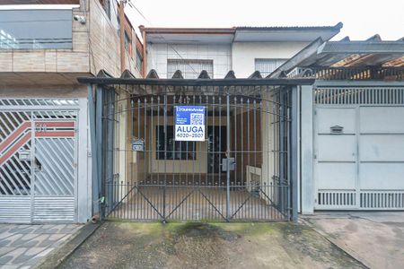 Casa para alugar com 110m², 3 quartos e 1 vaga Casa para alugar com 110m², 3 quartos e 1 vagaFachada