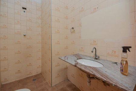 Casa para alugar com 110m², 3 quartos e 1 vaga Casa para alugar com 110m², 3 quartos e 1 vagaBanheiro 1