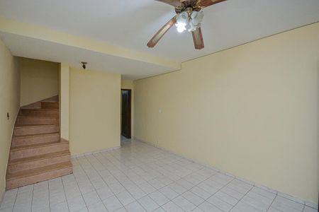 Sala de casa para alugar com 3 quartos, 110m² em Jardim Pedreira, São Paulo