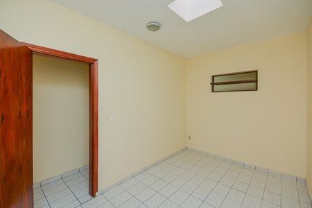 Quarto 2 de casa para alugar com 3 quartos, 110m² em Jardim Pedreira, São Paulo