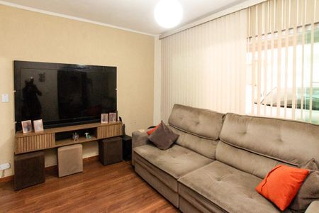 Sala de casa para alugar com 2 quartos, 160m² em Jardim Brasil (zona Norte), São Paulo