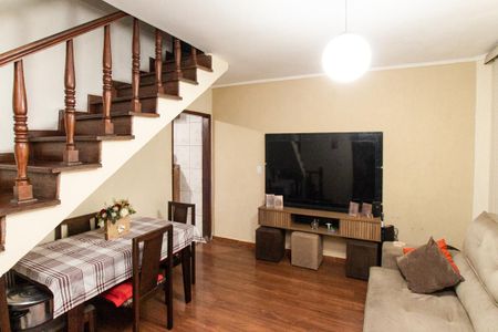 Sala de casa para alugar com 2 quartos, 160m² em Jardim Brasil (zona Norte), São Paulo