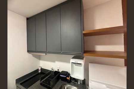 Studio para alugar com 32m², 1 quarto e 1 vaga Studio para alugar com 32m², 1 quarto e 1 vagaCozinha