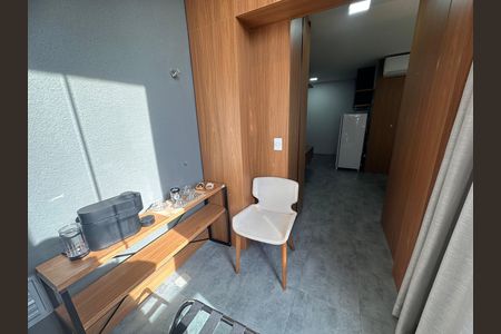 Studio para alugar com 32m², 1 quarto e 1 vaga Studio para alugar com 32m², 1 quarto e 1 vagaStudio