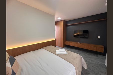 Studio de kitnet/studio para alugar com 1 quarto, 32m² em Santo Amaro, São Paulo