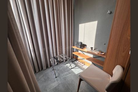 Studio para alugar com 32m², 1 quarto e 1 vaga Studio para alugar com 32m², 1 quarto e 1 vagaStudio