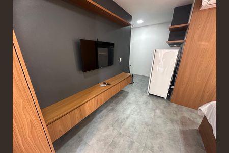 Studio para alugar com 32m², 1 quarto e 1 vaga Studio para alugar com 32m², 1 quarto e 1 vagaStudio