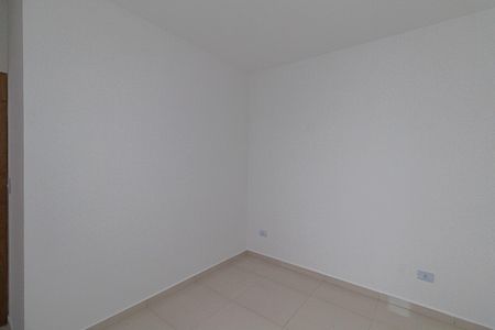 Quarto 1 de apartamento para alugar com 2 quartos, 40m² em Cidade Líder, São Paulo