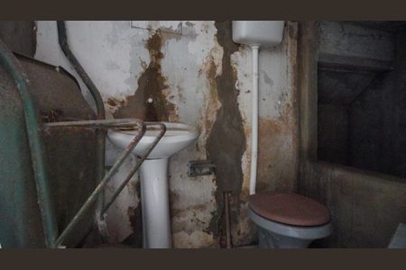 Casa à venda com 92m², 3 quartos e 1 vagaBanheiro 3 na garagem 