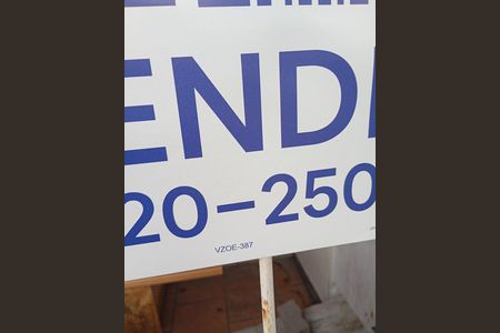 Casa à venda com 92m², 3 quartos e 1 vagaVZOE -  387