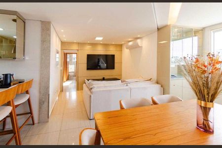 Apartamento à venda com 3 quartos, 111m² em Jardim America, Belo Horizonte