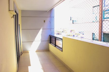 Apartamento para alugar com 95m², 3 quartos e 1 vaga