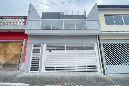 Casa para alugar com 80m², 2 quartos e sem vaga Casa para alugar com 80m², 2 quartos e sem vagaFachada