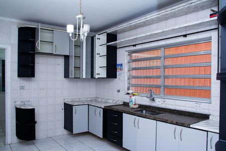 Casa à venda com 145m², 3 quartos e 2 vagas