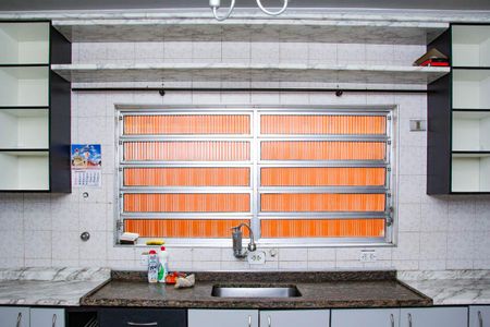 Casa à venda com 145m², 3 quartos e 2 vagas