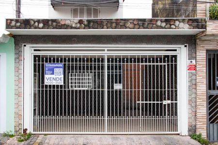 Casa à venda com 145m², 3 quartos e 2 vagas