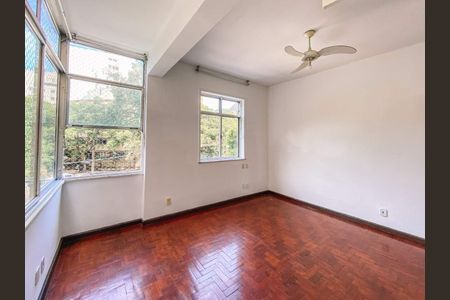 Apartamento à venda com 92m², 3 quartos e sem vaga