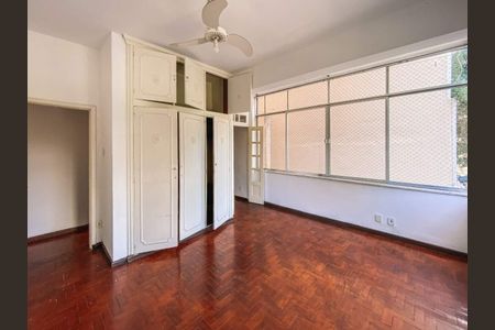 Apartamento à venda com 92m², 3 quartos e sem vaga