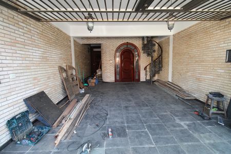 Casa para alugar com 217m², 4 quartos e 2 vagasGaragem