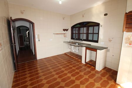 Casa para alugar com 217m², 4 quartos e 2 vagasCozinha