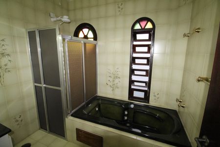 Casa para alugar com 217m², 4 quartos e 2 vagasBanheiro da Suíte 1