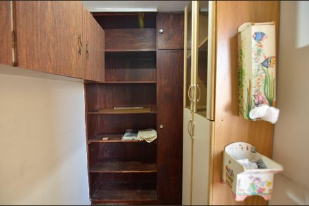 Apartamento à venda com 120m², 2 quartos e 1 vaga Apartamento à venda com 120m², 2 quartos e 1 vagaQuarto de Serviço