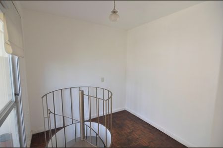 Apartamento à venda com 120m², 2 quartos e 1 vaga Apartamento à venda com 120m², 2 quartos e 1 vagaTerraço