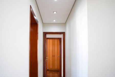 Apartamento à venda com 125m², 3 quartos e 3 vagas Apartamento à venda com 125m², 3 quartos e 3 vagasCorredor
