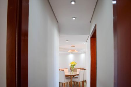Apartamento à venda com 125m², 3 quartos e 3 vagas Apartamento à venda com 125m², 3 quartos e 3 vagasCorredor
