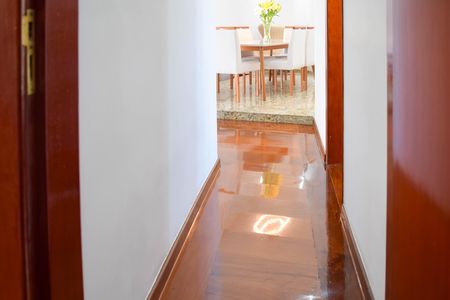 Apartamento à venda com 125m², 3 quartos e 3 vagas Apartamento à venda com 125m², 3 quartos e 3 vagasCorredor